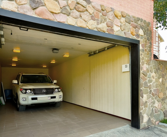 Подъемные ворота в Владикавказе